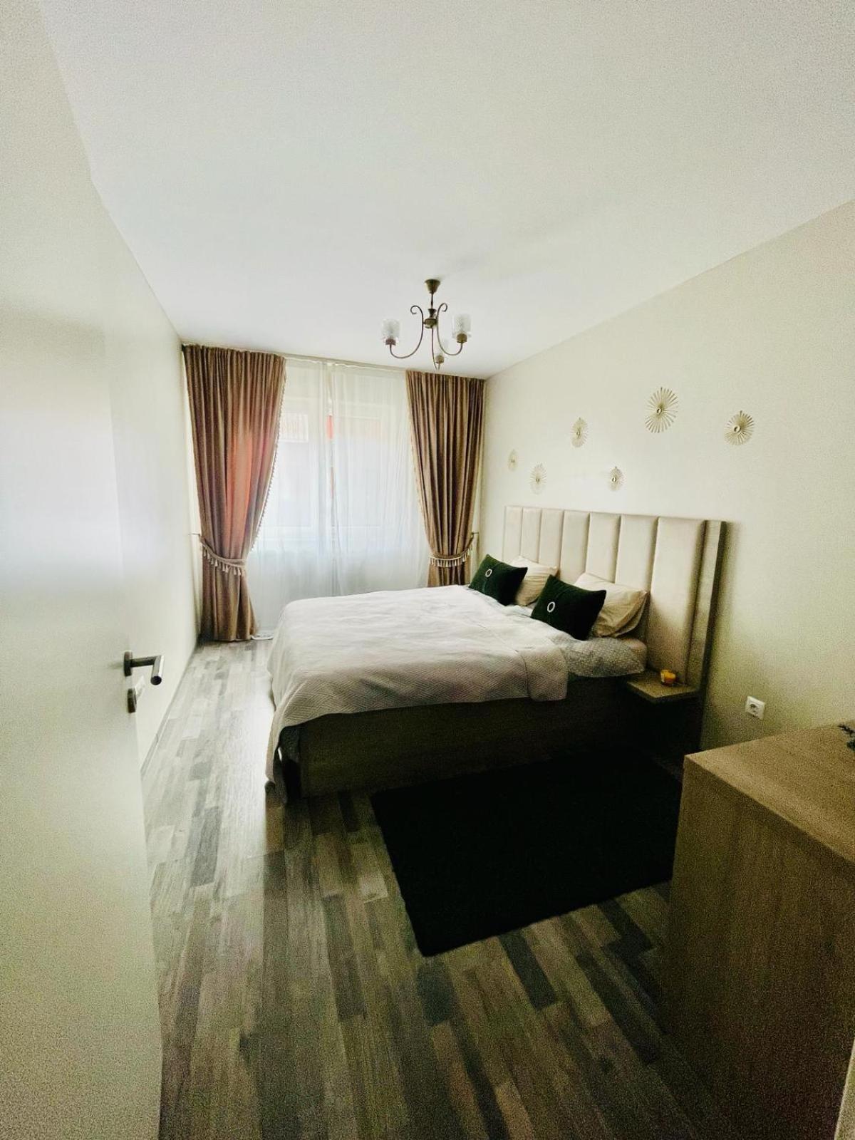 Home Sweet Home Brasov Bagian luar foto